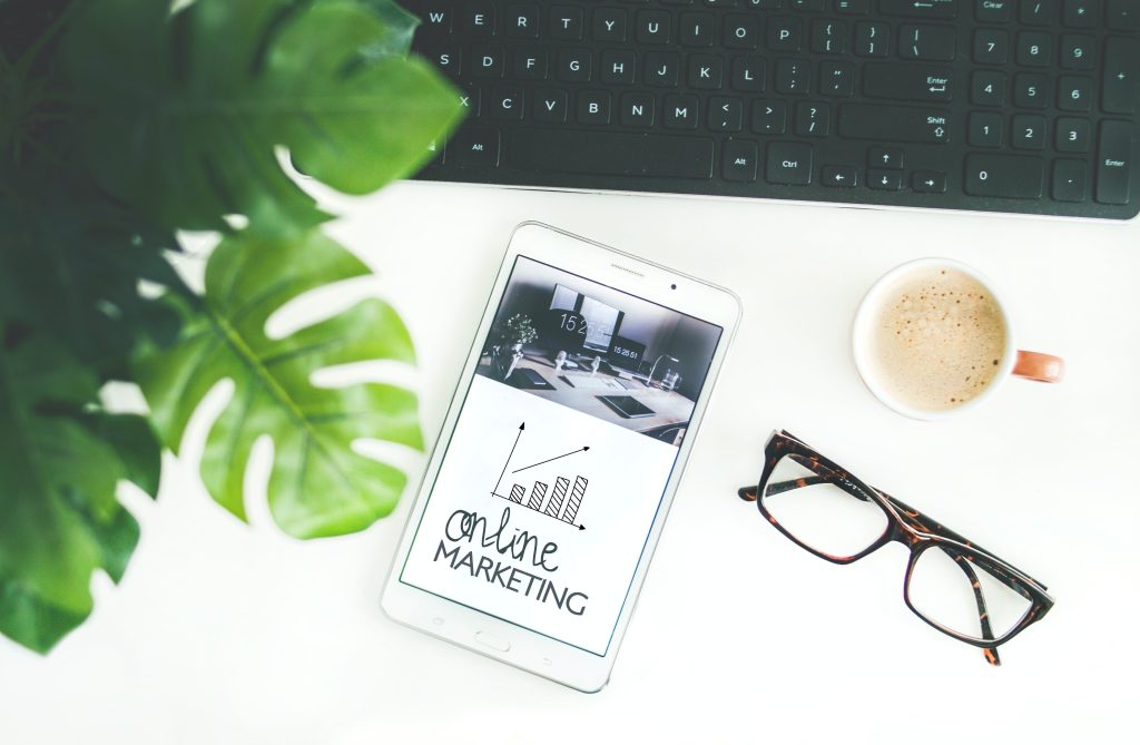 7 Claves para Implementar Soluciones Digitales a Medida con Éxito