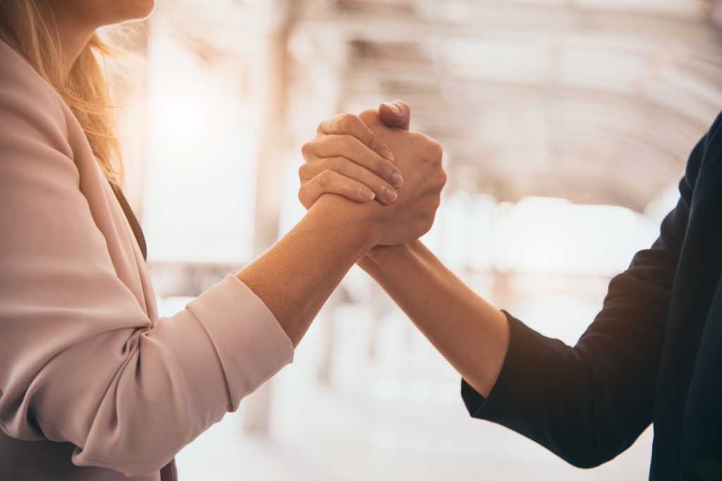 Agencia de Marketing Digital Duplo: Donde Amor y Libertad se Encuentran